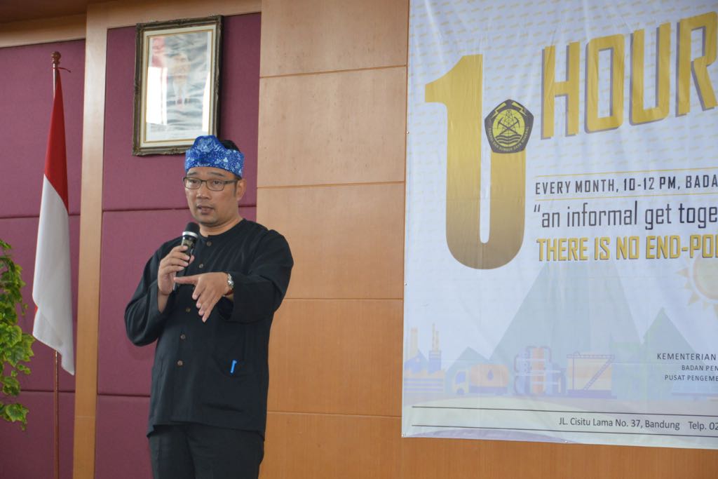 Ridwan Kamil : Pemimpin yang Baik adalah yang Turun Tangan dan di Tengah Pasukan